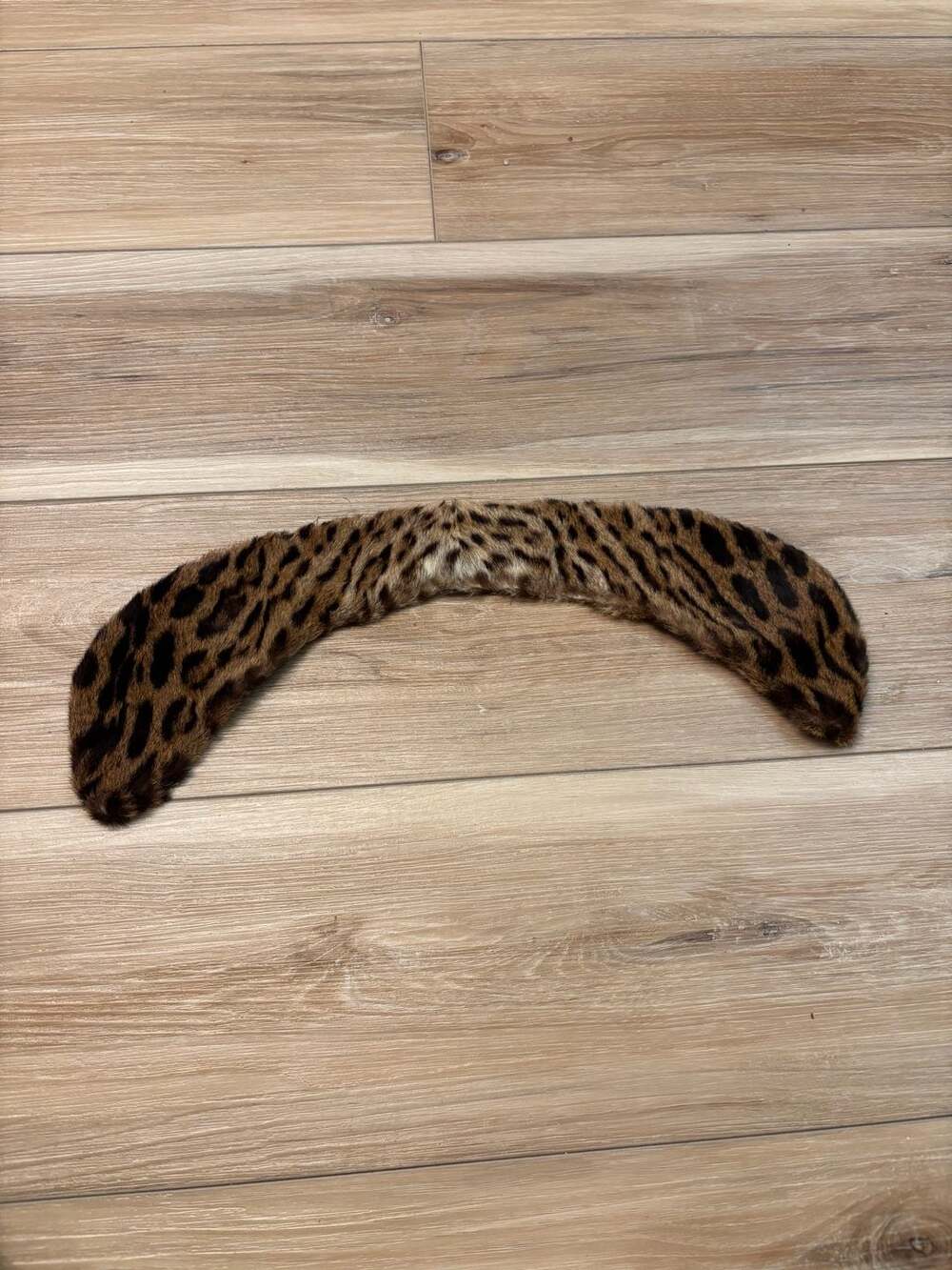 Vintage Leopard Print Genuine Fur Notched Wrap Trim Collar
